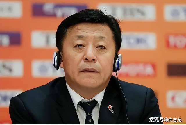 忘穿内裤坐公交车被猛烈进出视频